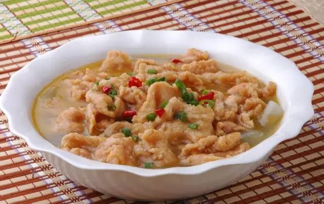 云南农村“八大碗”,经久不衰的美食经典!你吃了几碗？