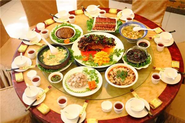 云南农村“八大碗”,经久不衰的美食经典!你吃了几碗？